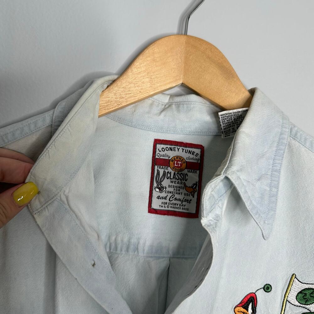 Looney Tunes‎ Unisex Vintage Denim Marvin and Daffy Duck Embroidered Shirt M - Picture 6 of 9